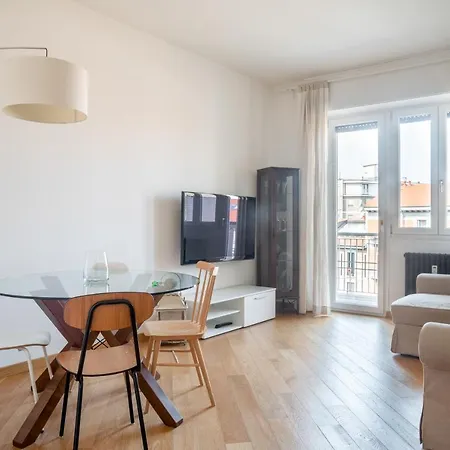 Elegante Bilocale In Zona Tortona Apartment Milan Exterior photo