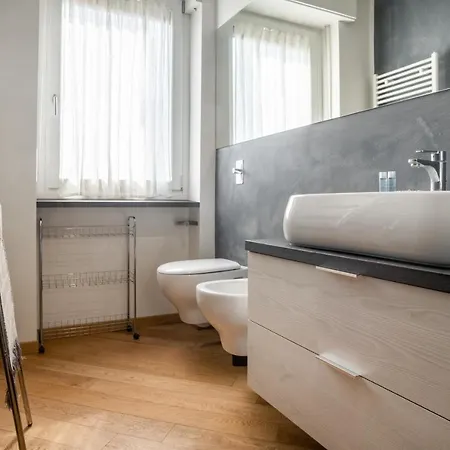 Elegante Bilocale In Zona Tortona Apartment Milan Exterior photo