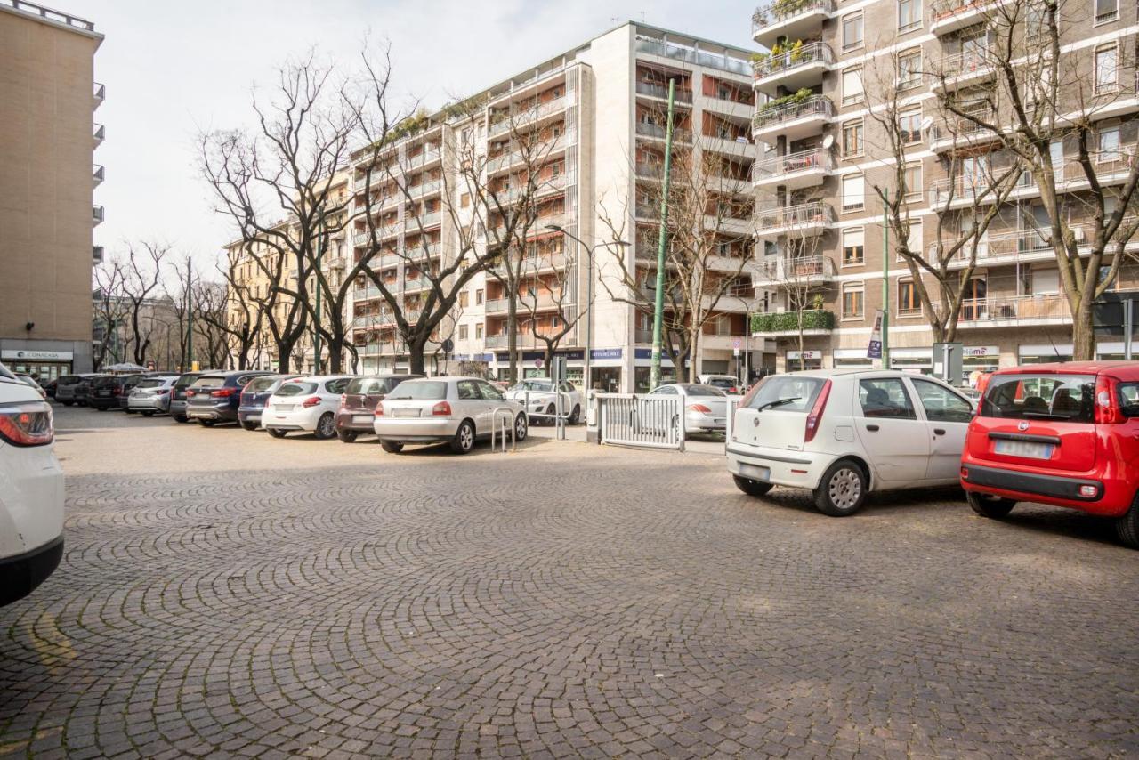 Apartamento Elegante Bilocale In Zona Tortona Milão